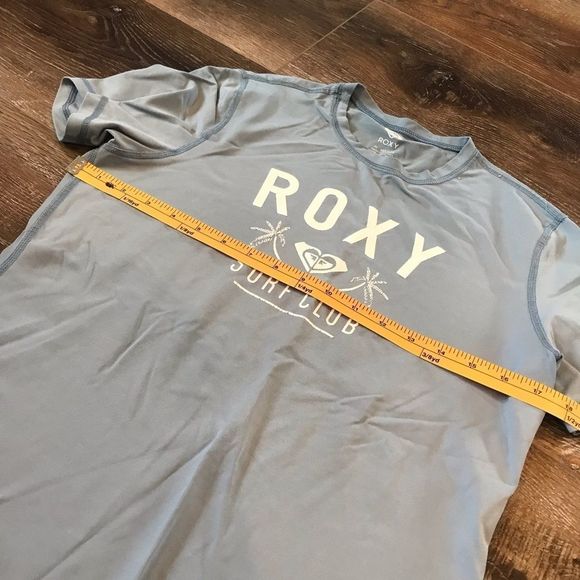 Roxy Surf Club Shirt 🏄‍♂️ - Picture 3 of 6